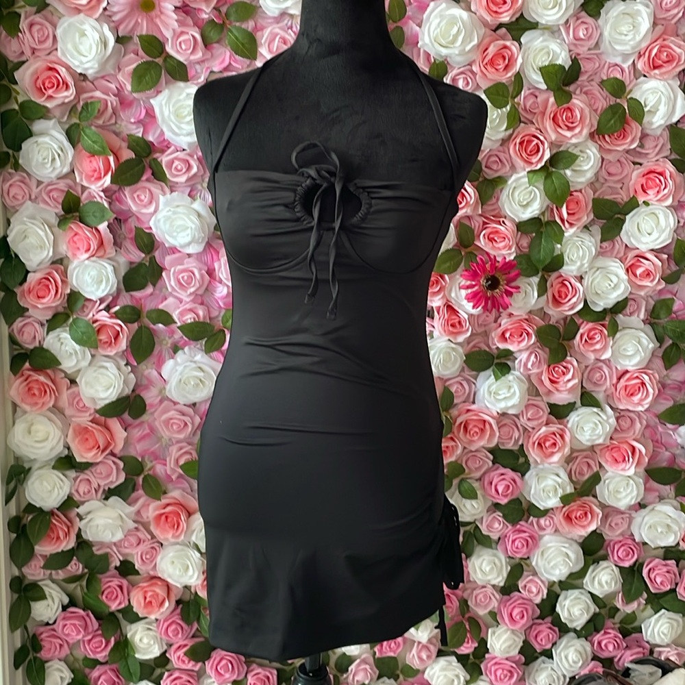TIC TOC WOMENS BLACK MINI DRESS WITH THIGH HIGH SLIT